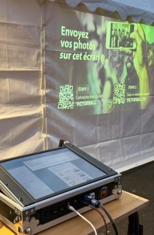 PicturWall - V2 - Flight case avec écran tactile